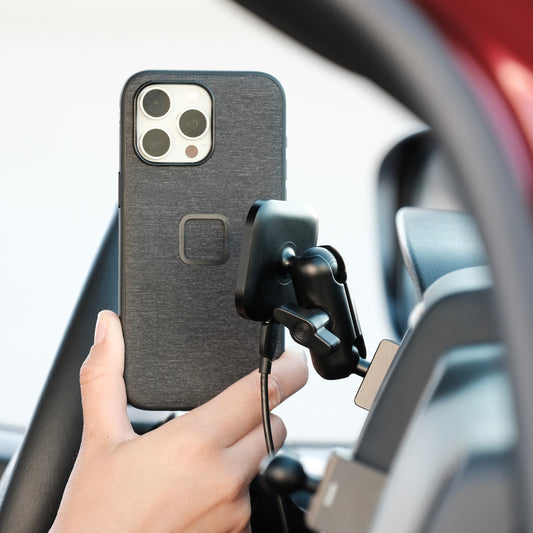 Nissan Frontier 2022-2024 Magnetic Qi2 Charging Phone Mount, Dashboard Side