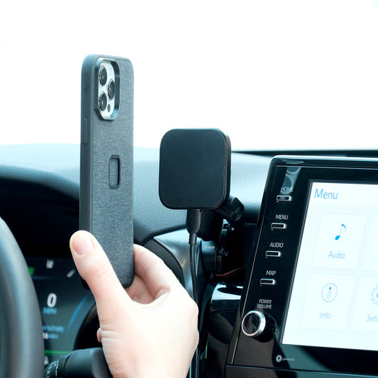 Toyota Camry 2021-2024 Magnetic Charging Phone Mount - Offroam