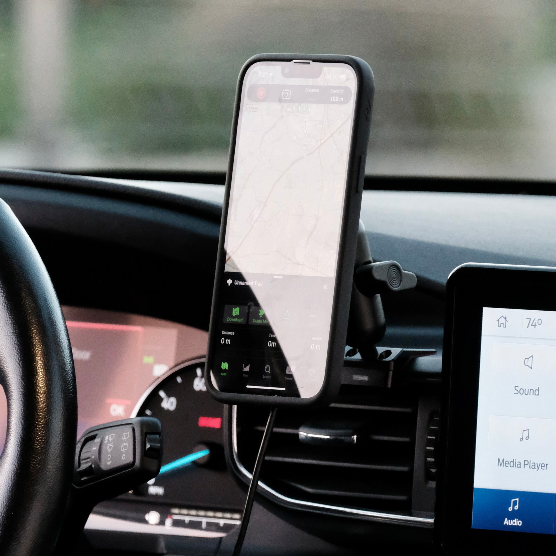 Ford Explorer 2020-2024 Magnetic Charging Phone Mount - Offroam