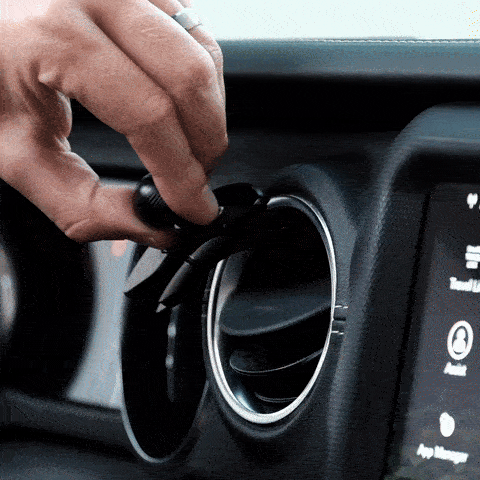 Video of Offroam Phone Mount installation for Jeep Wrangler 2018-2023 | Gladiator 2019-2023. This premium phone mount installs easily without drilling or glue. Spring loaded Universal holder for use with any phone. Perfect placement without blocking screens, driver view, or air flow. Fully adjustable positioning.