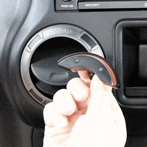 Animation showing installation of Offroam Qi2 phone mount in a Jeep Wrangler JK 2011-2018. Featuring Qi2 MagSafe compatible wireless charger with strong magnetic hold.