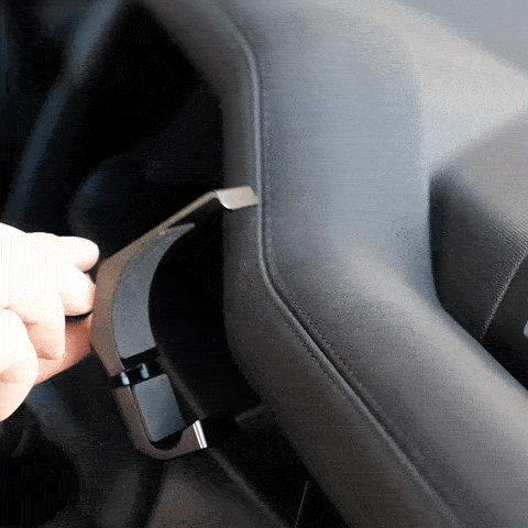 Land Rover Defender 2020-2026 Phone Mount