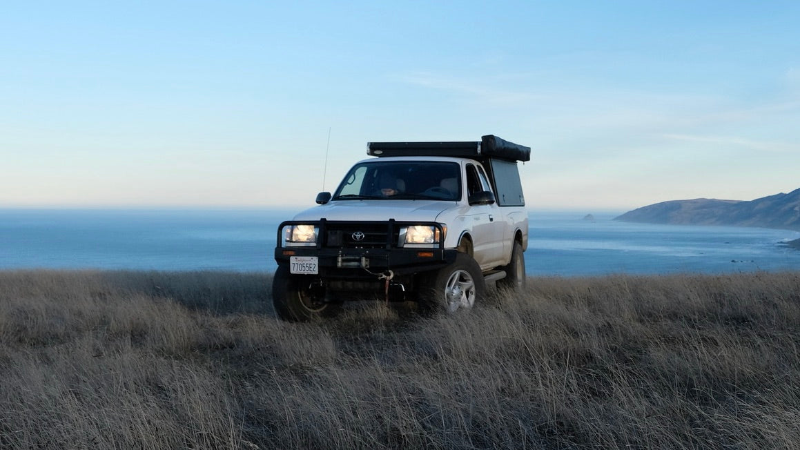 Image of Toyota Tacoma 1996-2004.