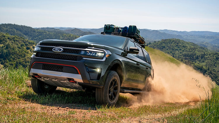 Image of Ford Expedition 2022-2024 on a trail.