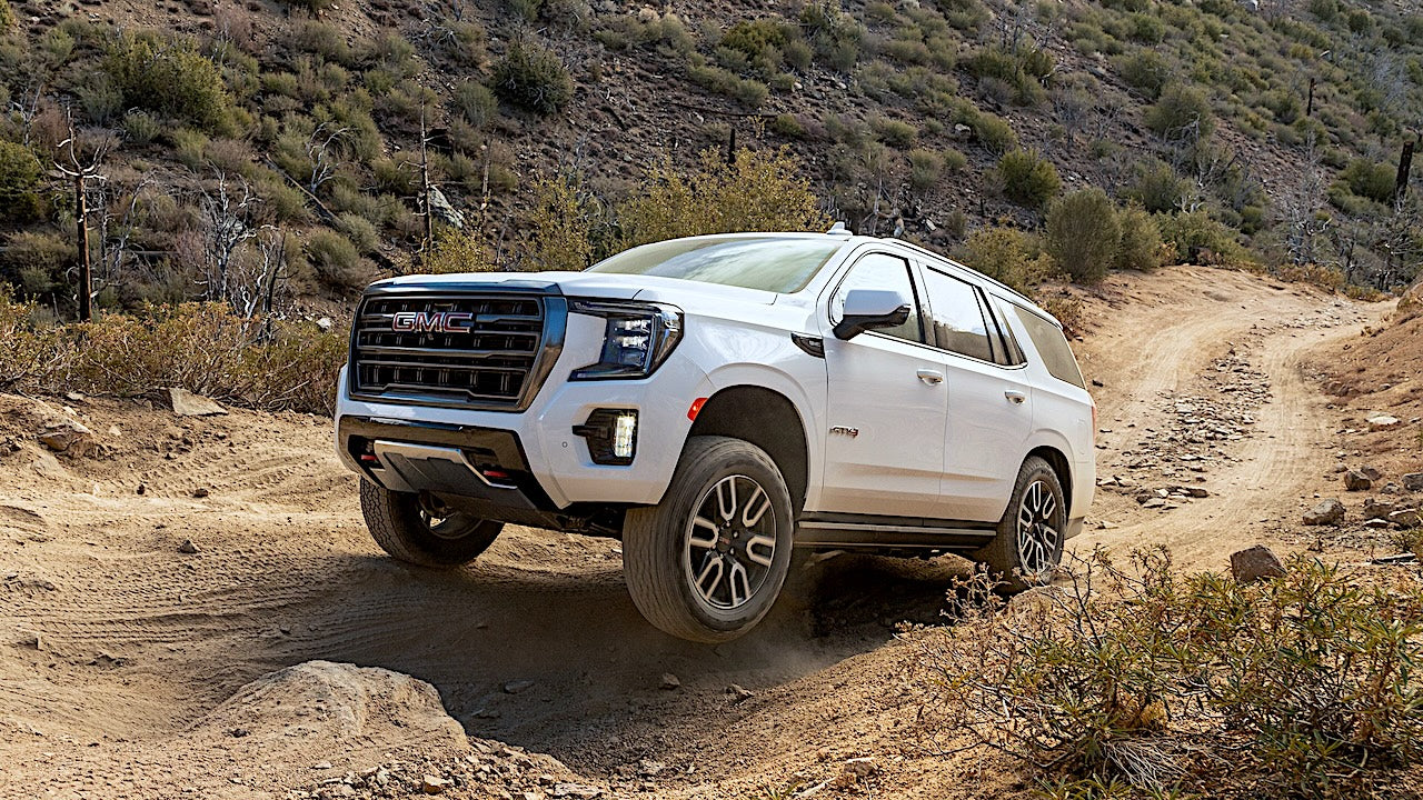 Image of GMC Yukon 2021-2024 on a trail.