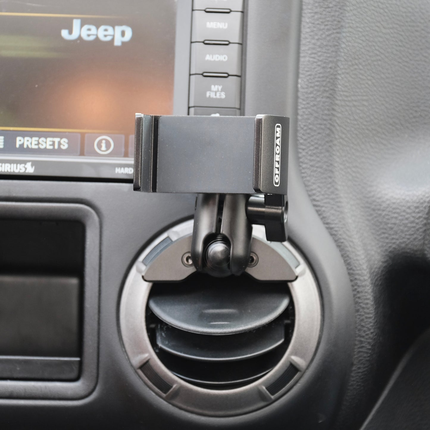 Jeep Wrangler JK 2011-2018 Phone Mount
