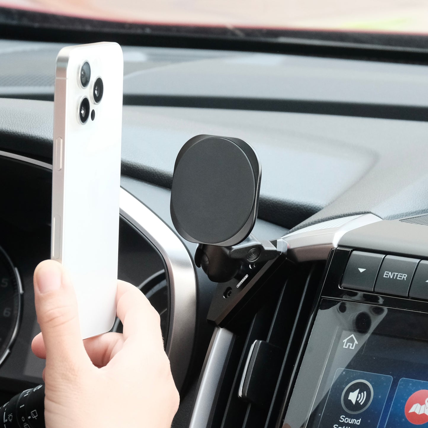 Subaru Ascent 2019-2022 MagSafe-compatible Phone Mount