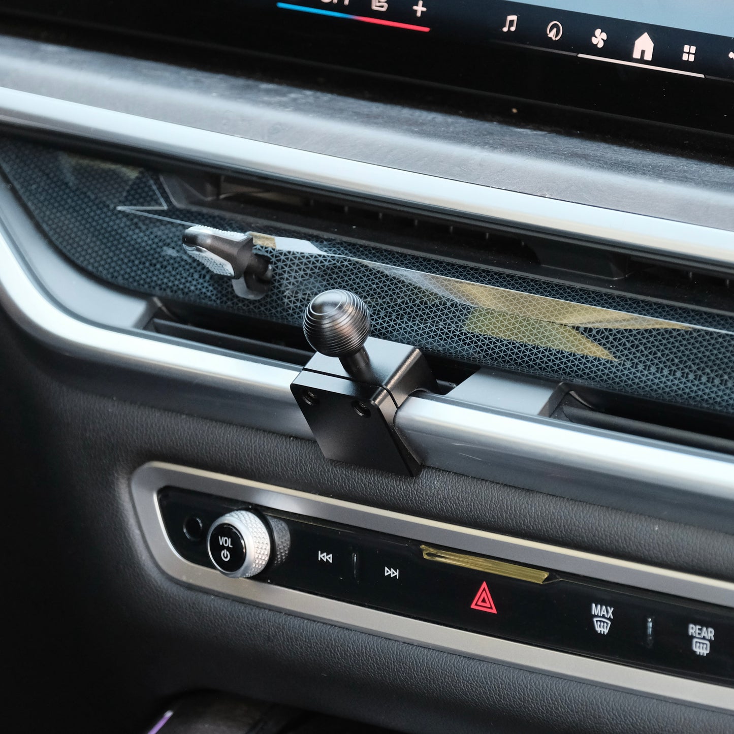 BMW X5 2024-2026 Mounting Base