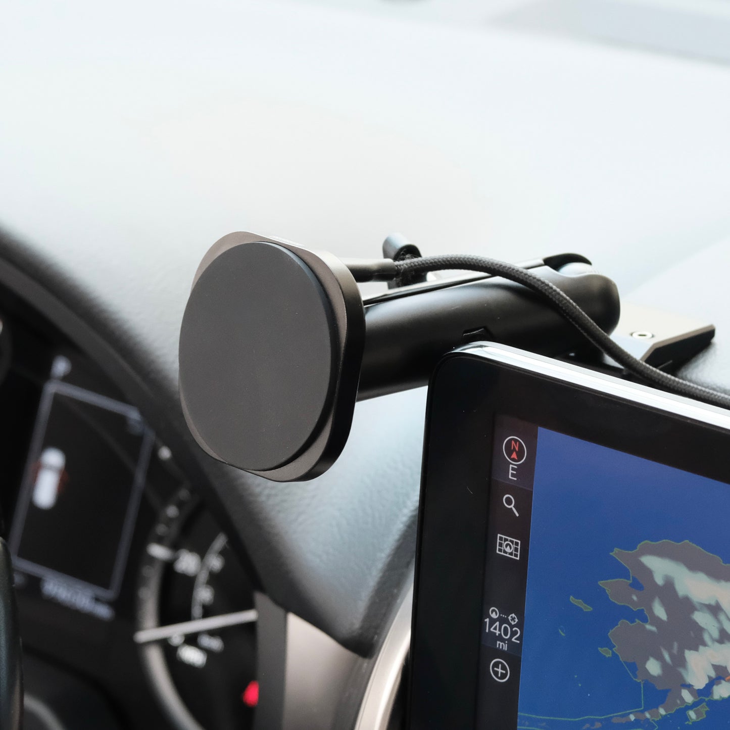 Lexus GX 460 2022-2023 MagSafe-compatible Phone Mount