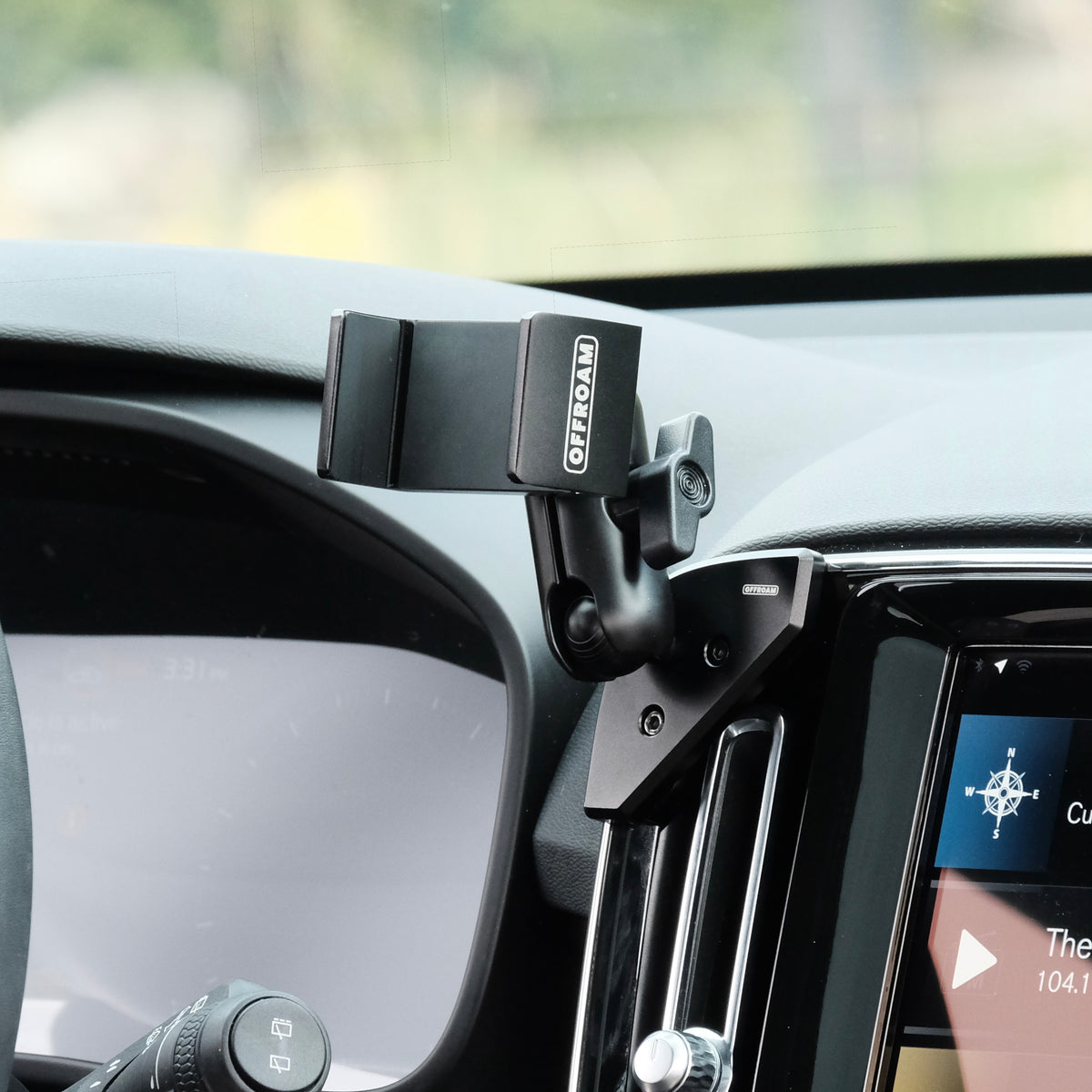 Volvo XC40 2018-2026 Phone Mount