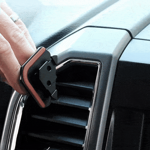 Video of Offroam Phone Mount installation for Ford F-150 2015-2020 | Super Duty 2017-2021 & 2022 (XL and XLT) | Expedition 2018-2021. This premium phone mount installs easily without drilling or glue. Spring loaded Universal holder for use with any phone. Perfect placement without blocking screens, driver view, or air flow. Fully adjustable positioning.