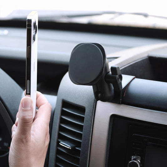 Mercedes-Benz Sprinter 2007-2018 MagSafe-compatible Phone Mount