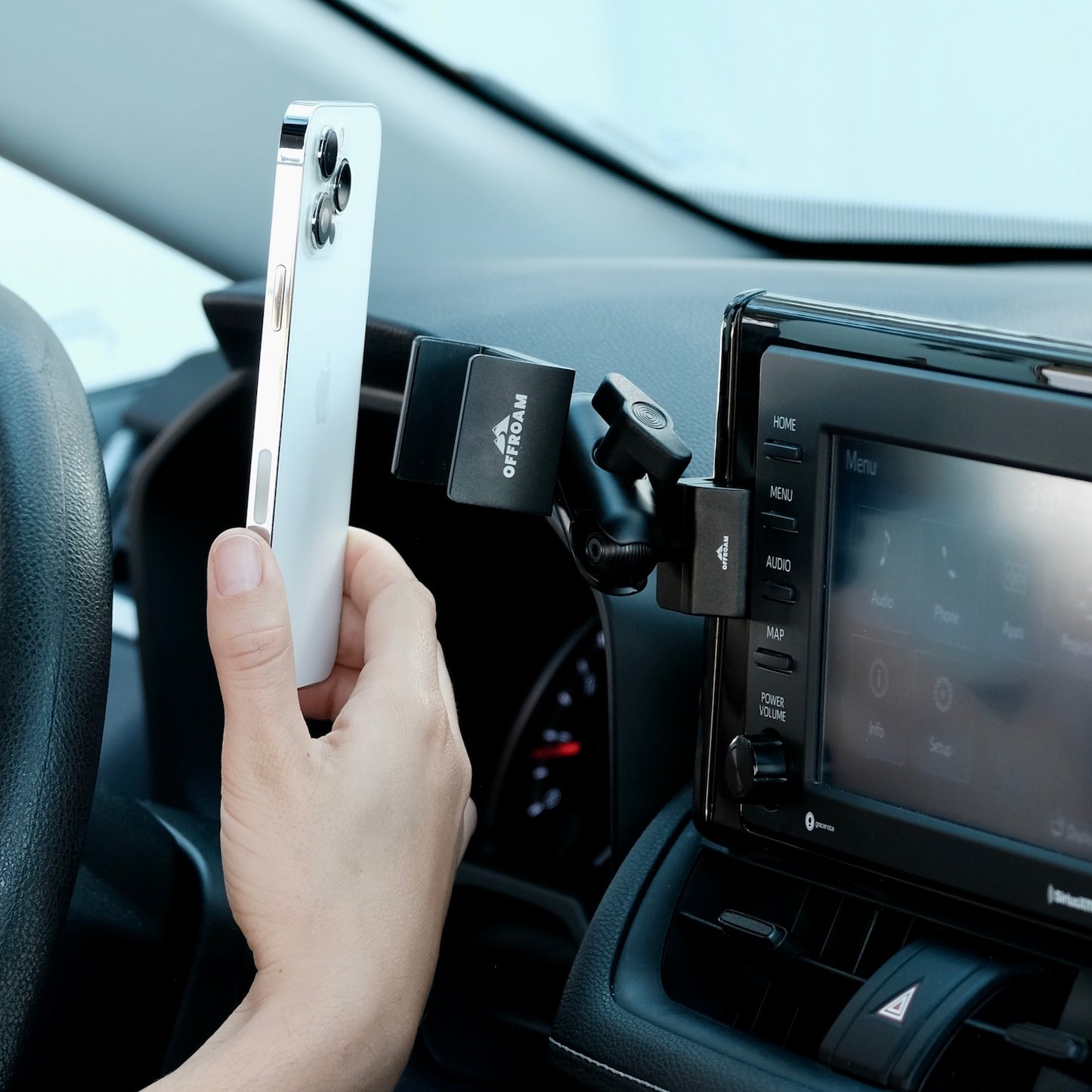 Phone holder for Toyota RAV4