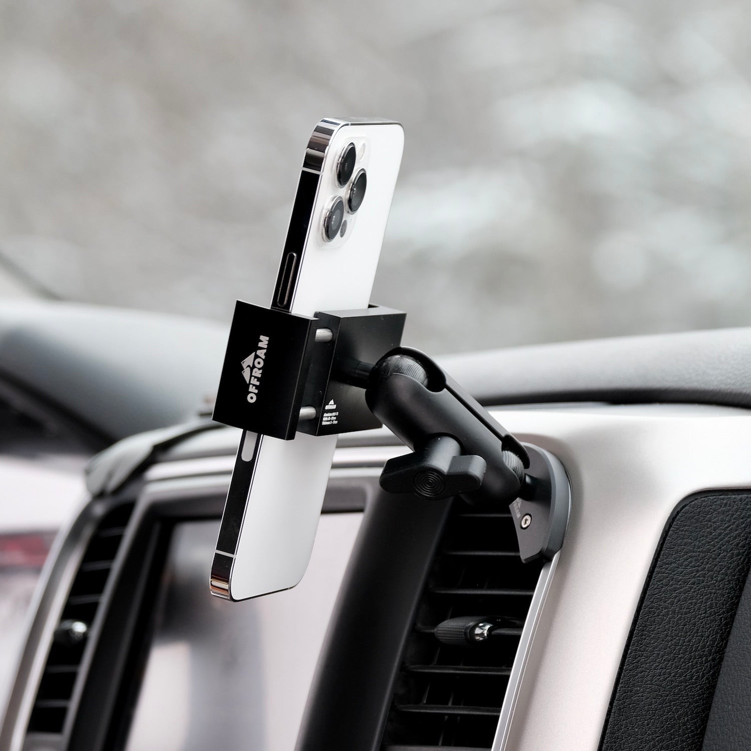 2013-2018 Ram 1500/2500/3500 | 2019-2024 Ram Classic Phone Mount – OFFROAM